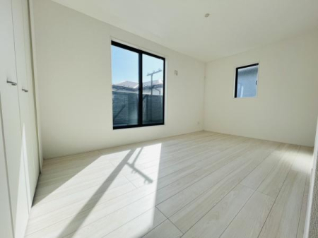 �_�ސ쌧������s���Z���̐V�z��ˌ��Ă̗m��