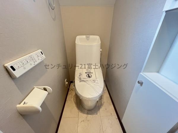 �_�ސ쌧������s�H��3���ڂ̐V�z��ˌ��Ẵg�C��