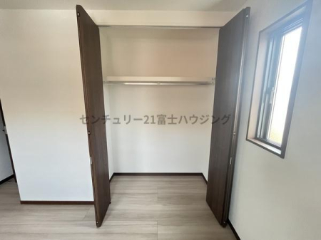 �_�ސ쌧������s�H��3���ڂ̐V�z��ˌ��Ă̎��[