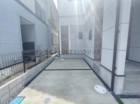 �_�ސ쌧������s�H��3���ڂ̐V�z��ˌ��Ă̒��ԏ�