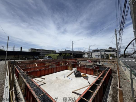 _ސ쌧sΐ1ڂ̐VzˌĂ̑OʓH܂ތnʐ^