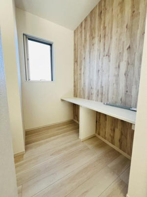 �_�ސ쌧������s�~���̐V�z��ˌ��Ă̂��̑�����