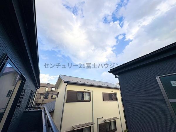 �_�ސ쌧������s���4���ڂ̐V�z��ˌ��Ă̏Z�˂���̒��]�ʐ^