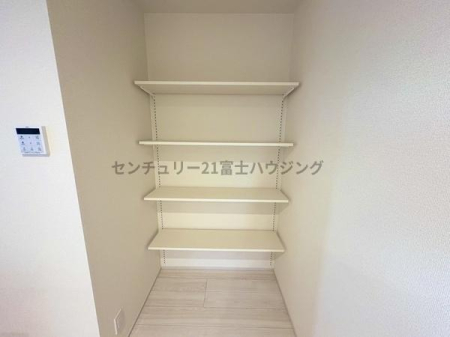 �_�ސ쌧������s���4���ڂ̐V�z��ˌ��Ă̎��[