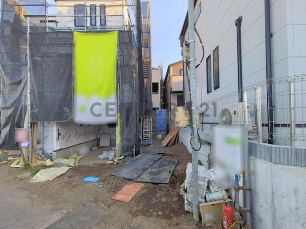 �_�ސ쌧����s�����_��3���ڂ̐V�z��ˌ��Ă̂��̑�