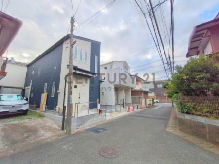 _ސ쌧s1ڂ̐VzˌĂ̑OʓH܂ތnʐ^