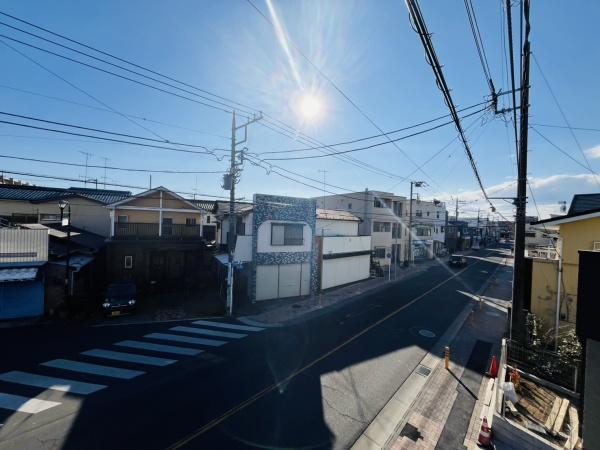 �_�ސ쌧������s�ᏼ���̐V�z��ˌ��Ă̏Z�˂���̒��]�ʐ^