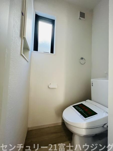 �_�ސ쌧������s�ᏼ���̐V�z��ˌ��Ẵg�C��