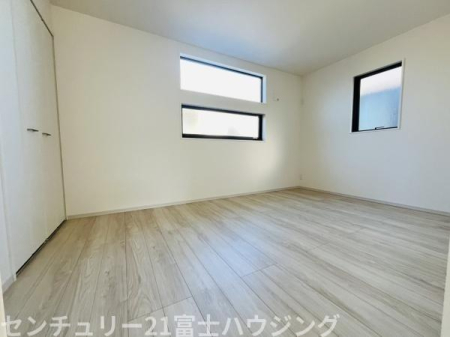 �_�ސ쌧������s�ᏼ���̐V�z��ˌ��Ẳ摜