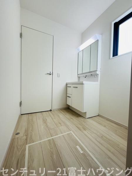 �_�ސ쌧������s�ᏼ���̐V�z��ˌ��Ă̐��ʑ�E���ʏ�