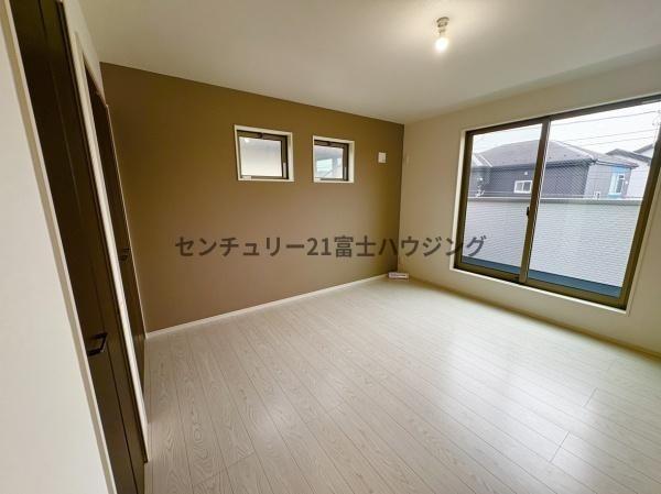 �_�ސ쌧������s����1���ڂ̐V�z��ˌ��Ă̗m��