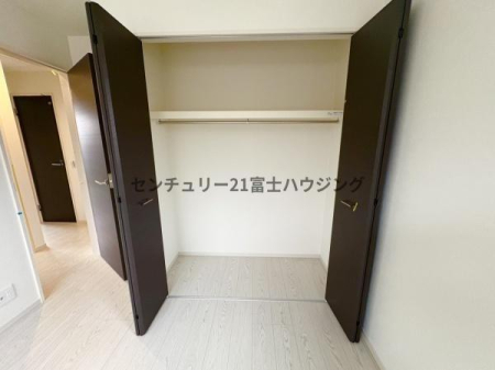 �_�ސ쌧������s����1���ڂ̐V�z��ˌ��Ă̎��[