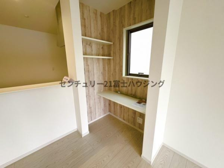 �_�ސ쌧������s����1���ڂ̐V�z��ˌ��Ă̂��̑�����