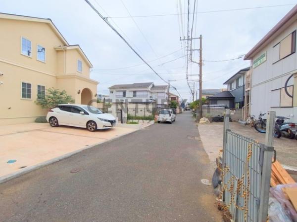 _ސ쌧sC7ڂ̐VzˌĂ̑OʓH܂ތnʐ^