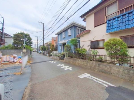 _ސ쌧sC7ڂ̐VzˌĂ̑OʓH܂ތnʐ^