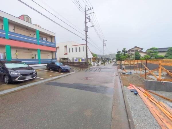 _ސ쌧s̐VzˌĂ̑OʓH܂ތnʐ^