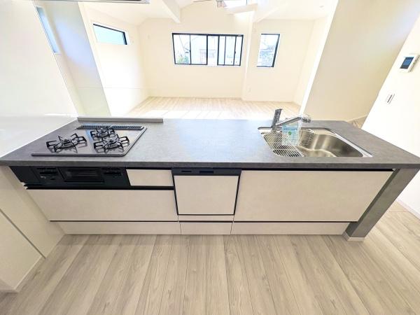 �_�ސ쌧������s���a���̐V�z��ˌ��ẴL�b�`��