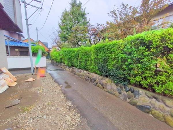 _ސ쌧sC3ڂ̐VzˌĂ̑OʓH܂ތnʐ^