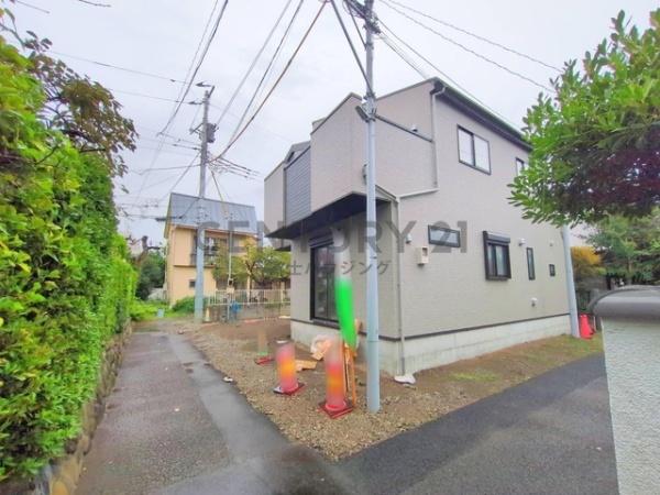 _ސ쌧sC3ڂ̐VzˌĂ̑OʓH܂ތnʐ^