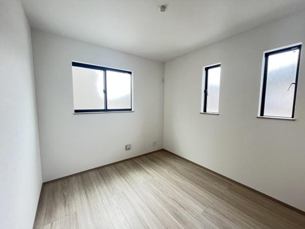 �_�ސ쌧������s���Z���̐V�z��ˌ��Ă̗m��