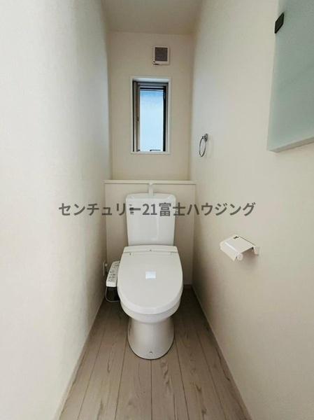 �_�ސ쌧����s�T���̐V�z��ˌ��Ẵg�C��