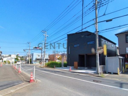 _ސ쌧s݂2ڂ̐VzˌĂ̑OʓH܂ތnʐ^