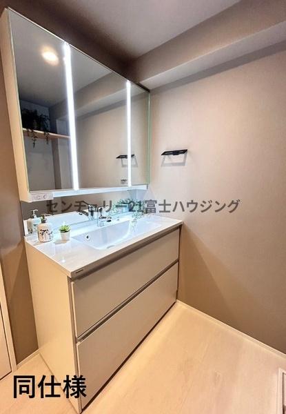 �_�ސ쌧������s�΂��l�̒��Ã}���V�����̐��ʑ�E���ʏ�