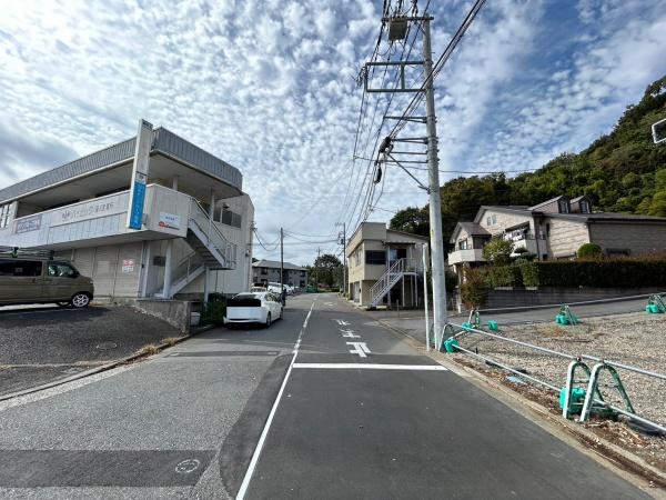 _ސ쌧s̐VzˌĂ̑OʓH܂ތnʐ^