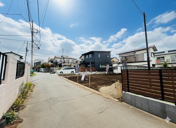 _ސ쌧sq̓yn̑OʓH܂ތnʐ^