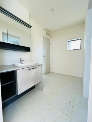 �_�ސ쌧������s����2���ڂ̐V�z��ˌ��Ă̐��ʑ�E���ʏ�