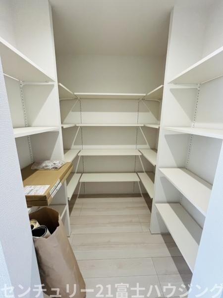 �_�ސ쌧������s�����̐V�z��ˌ��Ẳ摜