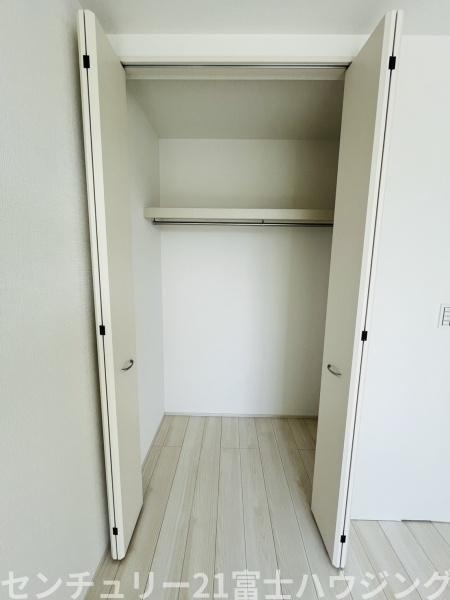 �_�ސ쌧������s�����̐V�z��ˌ��Ă̎��[