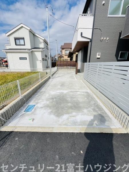 �_�ސ쌧������s�����̐V�z��ˌ��Ẳ摜