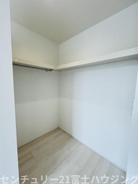 �_�ސ쌧������s�����̐V�z��ˌ��Ă̎��[