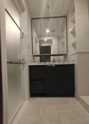 _ސ쌧s\ԍ1ڂ̒Ã}V̐ʑEʏ