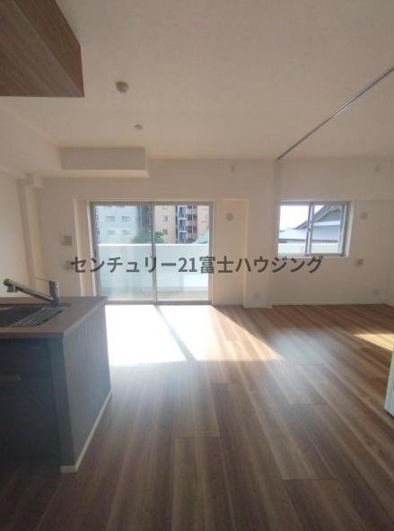 _ސ쌧s\ԍ1ڂ̒Ã}ṼrO