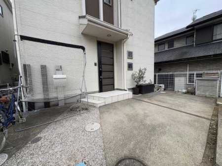 �_�ސ쌧�ɐ����s����5���ڂ̒��È�ˌ��Ă̒��ԏ�