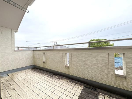 �_�ސ쌧�ɐ����s����5���ڂ̒��È�ˌ��Ă̏Z�˂���̒��]�ʐ^