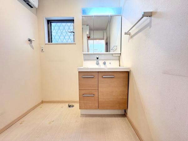 �_�ސ쌧�ɐ����s����5���ڂ̒��È�ˌ��Ă̐��ʑ�E���ʏ�