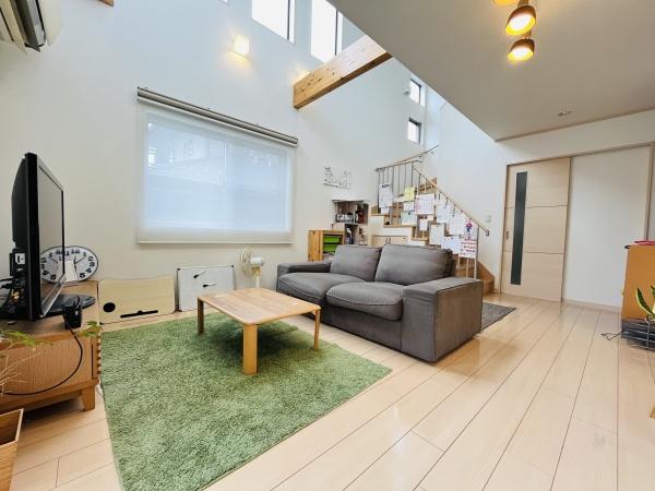 _ސ쌧ɐs5ڂ̒ÈˌẴrO