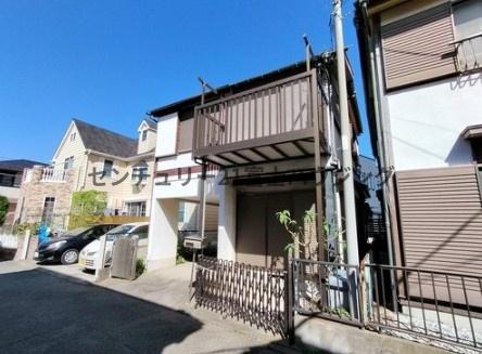 _ސ쌧sCݖk4ڂ̓yn̑OʓH܂ތnʐ^