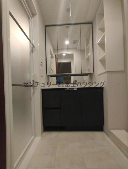 _ސ쌧s\ԍ1ڂ̒Ã}V̐ʑEʏ