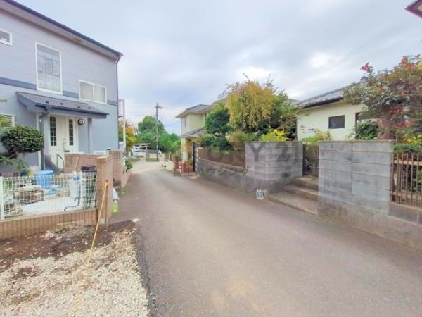 _ސ쌧sq̓yn̑OʓH܂ތnʐ^