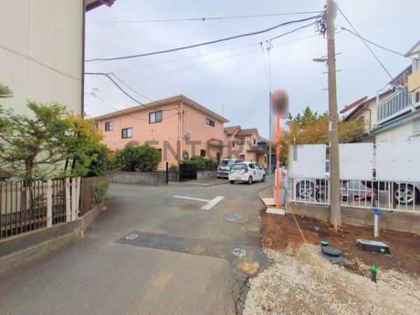 _ސ쌧sq̓yn̑OʓH܂ތnʐ^