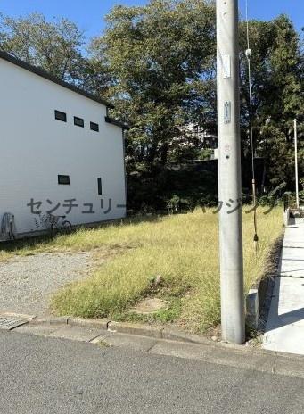 _ސ쌧sT̓yn̑OʓH܂ތnʐ^