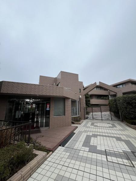 �_�ސ쌧������s�����C�݂̒��Ã}���V�����̌��n�O�ώʐ^