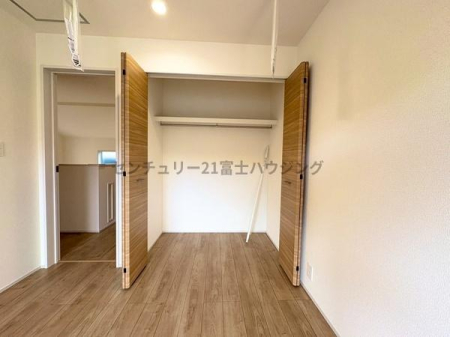 �_�ސ쌧������s���4���ڂ̐V�z��ˌ��Ă̎��[