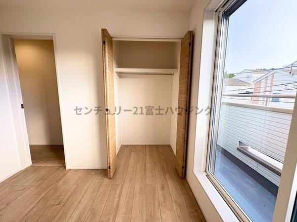 �_�ސ쌧������s���4���ڂ̐V�z��ˌ��Ă̎��[