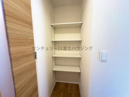 �_�ސ쌧������s���4���ڂ̐V�z��ˌ��Ă̎��[