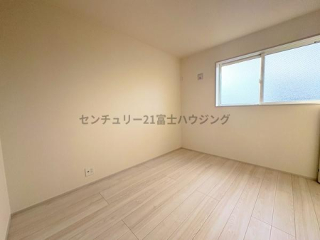 �_�ސ쌧������s���4���ڂ̐V�z��ˌ��Ă̗m��